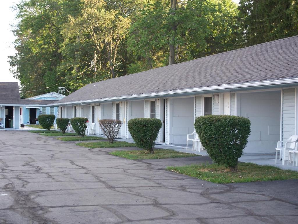 Great Lakes Motel Fremont Exterior photo